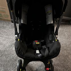 Donna  Car seat/stroller 