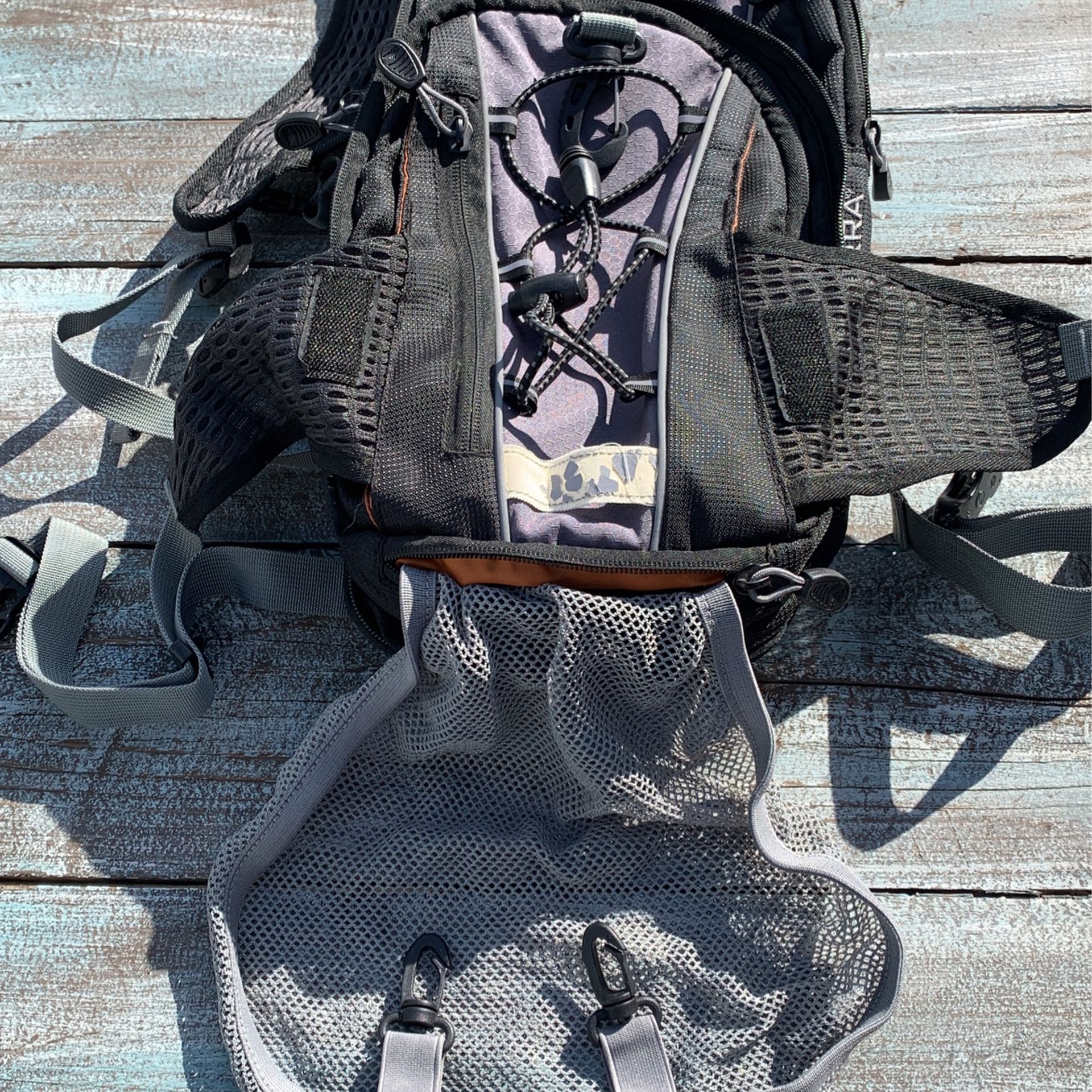 High Sierra Hydration Pack