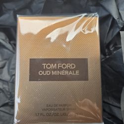 Tom Ford Oud Minerale