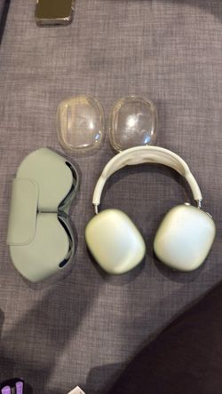 AirPod pro max headphones
