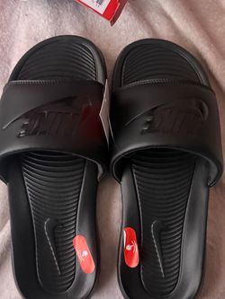 NEW NIKE SLIDES