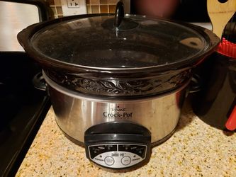 Large crock pot $20