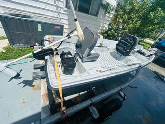 Jon Boat 12 Electric Motor+Trailer