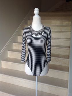 Forever 21 Bodysuit size:s
