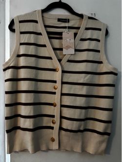 Women’s XL beige and brown Vest with gold buttons