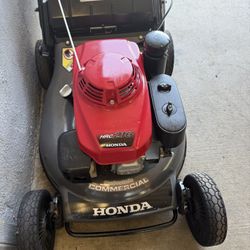 Honda Lawnmower Commercial 21” 