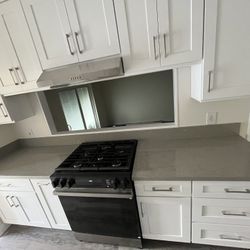 Shaker Cabinets Offer 26