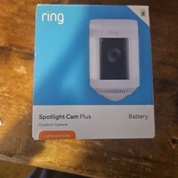 Ring Spotlight Cam Plus, Outdoor Camera
