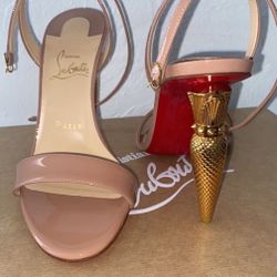  Christian Louboutin Lipqueen  patent leather Heels