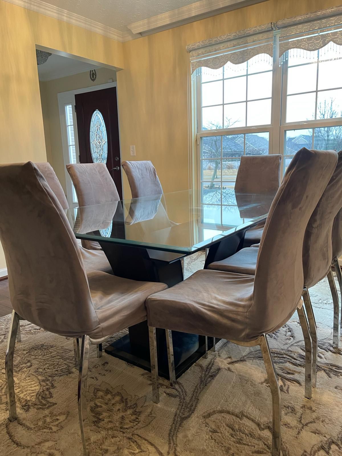 Glass Dining Table With Chairs 
