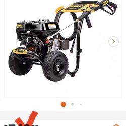 DEWALT 3600 PSI 2.5 GPM Gas Pressure Washer with Honda GX200 Engine, Heavy-Duty Commercial Cold Wate