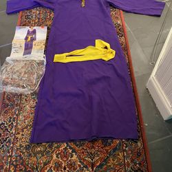 Halloween Adult Size Queen Costume with Yellow Belt