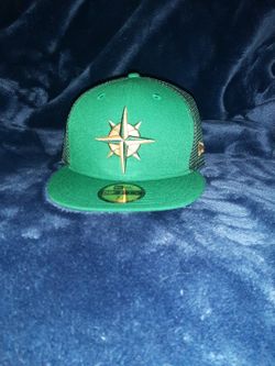 Mariners Fitted Hat Limited Edition St. Patrick's Day 7 5/8