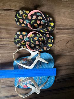 2 Pairs Toddler Flip Flops