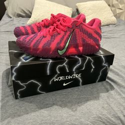 Ja 3 Hyper Pink 8,5