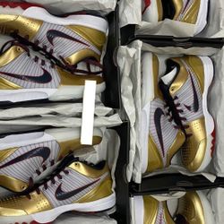 Kobe Bryant 4 Gold Medal Size 8-13 Price Different Per Size