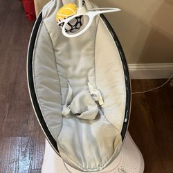 4Moms Mamaroo