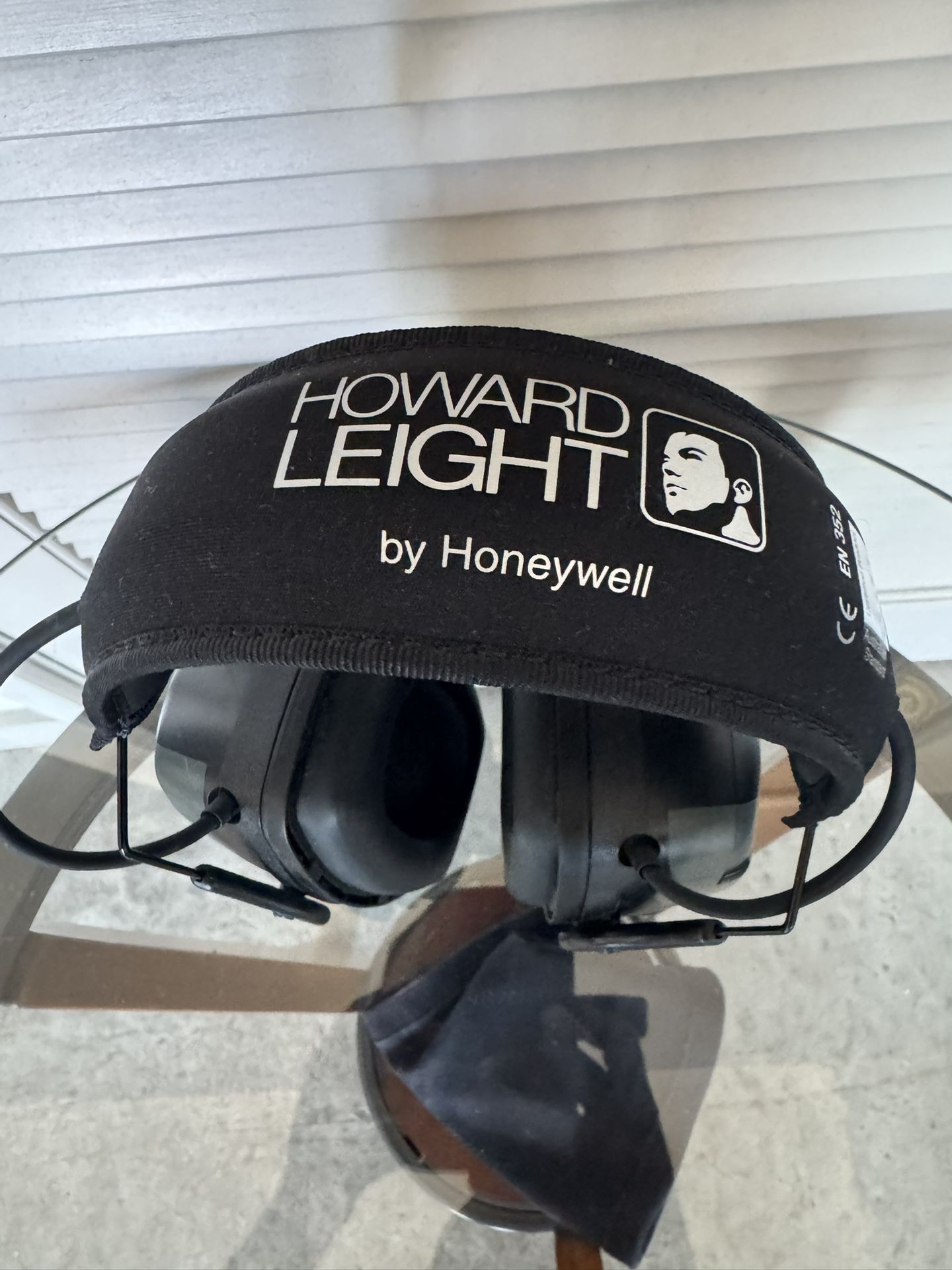 Earmuffs, Howard Leight IMPACT PRO Electronic Earmuffs