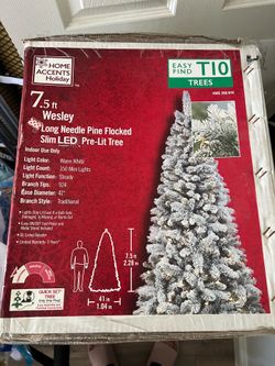 7.5 ft flocked Christmas tree