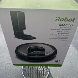 iRobot Roomba i6+Robot Vacuum 