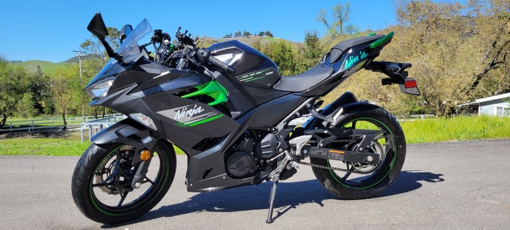 2023 Kawasaki Ninja 400