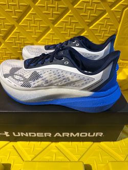 Under Armour Velociti Distance running shoe