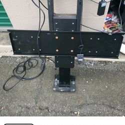 Nexius 21 TV Lift