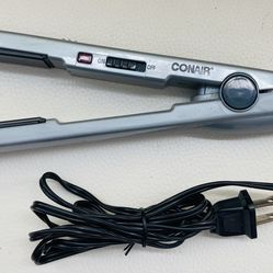 Conair Ceramic Hair Straightener, specifically identified as the Conair Ceramic Travel Size Hair Straightener