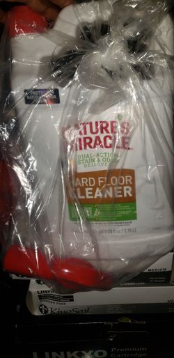 Harwood stain removal..1 gallon (pets)