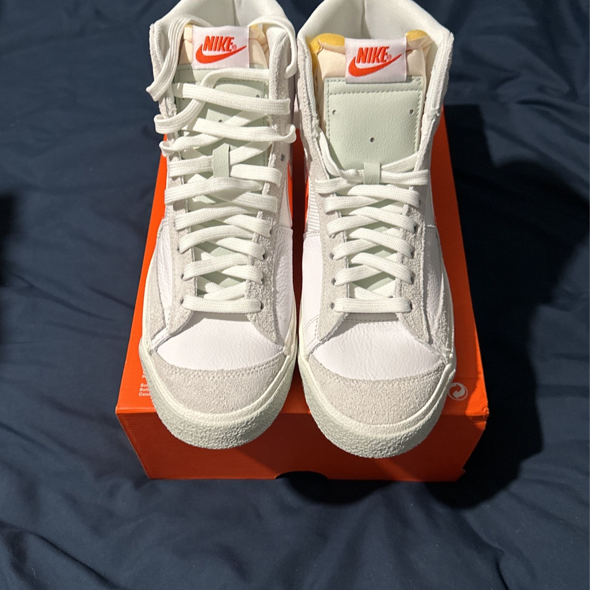 NIKE BLAZER MID '77 PRO CLUB WHITE ORANGE