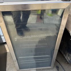 Wine Cooler Make A Offer 