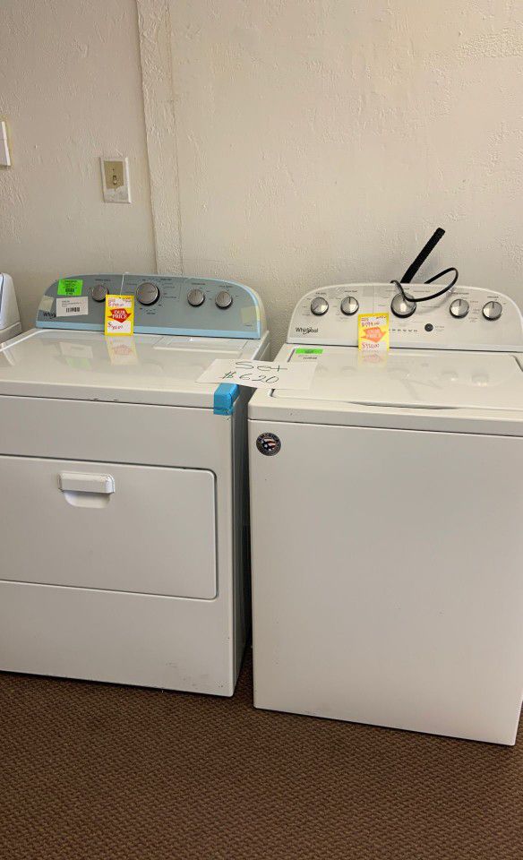WHIRLPOOL WASHER AND DRYER SET WTW5000DW WED49STBW