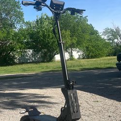 Electric scooter Extremely fast