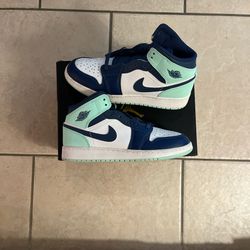 Jordan 1 Mint Green