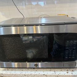 GE Countertop Microwave 