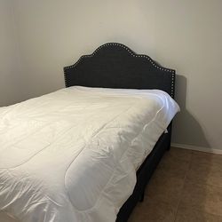 Bed Frame/Mattress
