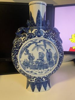 Vintage Blue And White Porcelain Figurines Chinese Figure