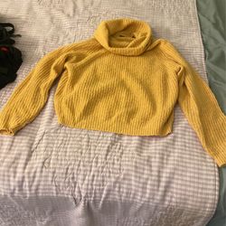 Cream Sweater Size S