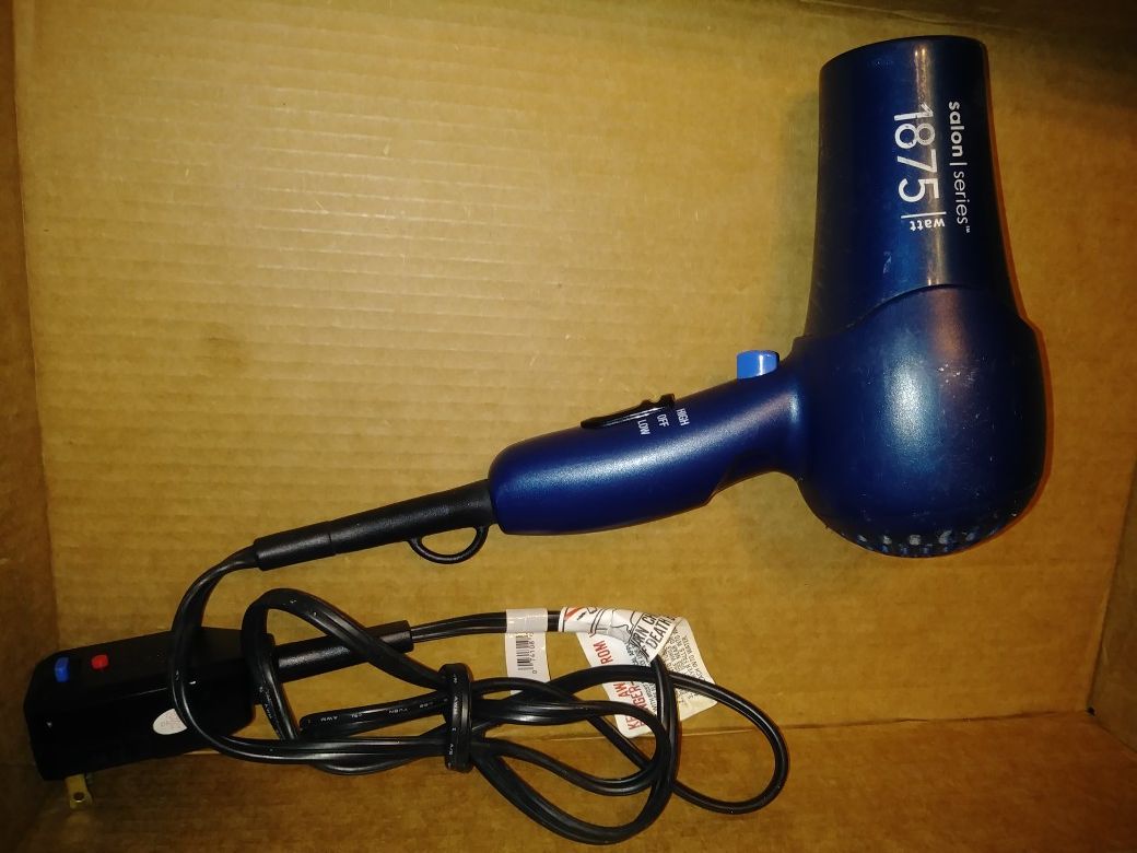 1875 watt salon series hair dryer