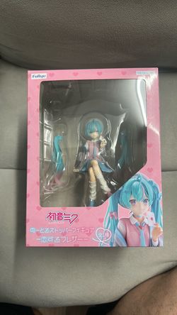 FuRyu Hatsune Miku Figure