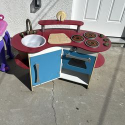 Kids stove with sink