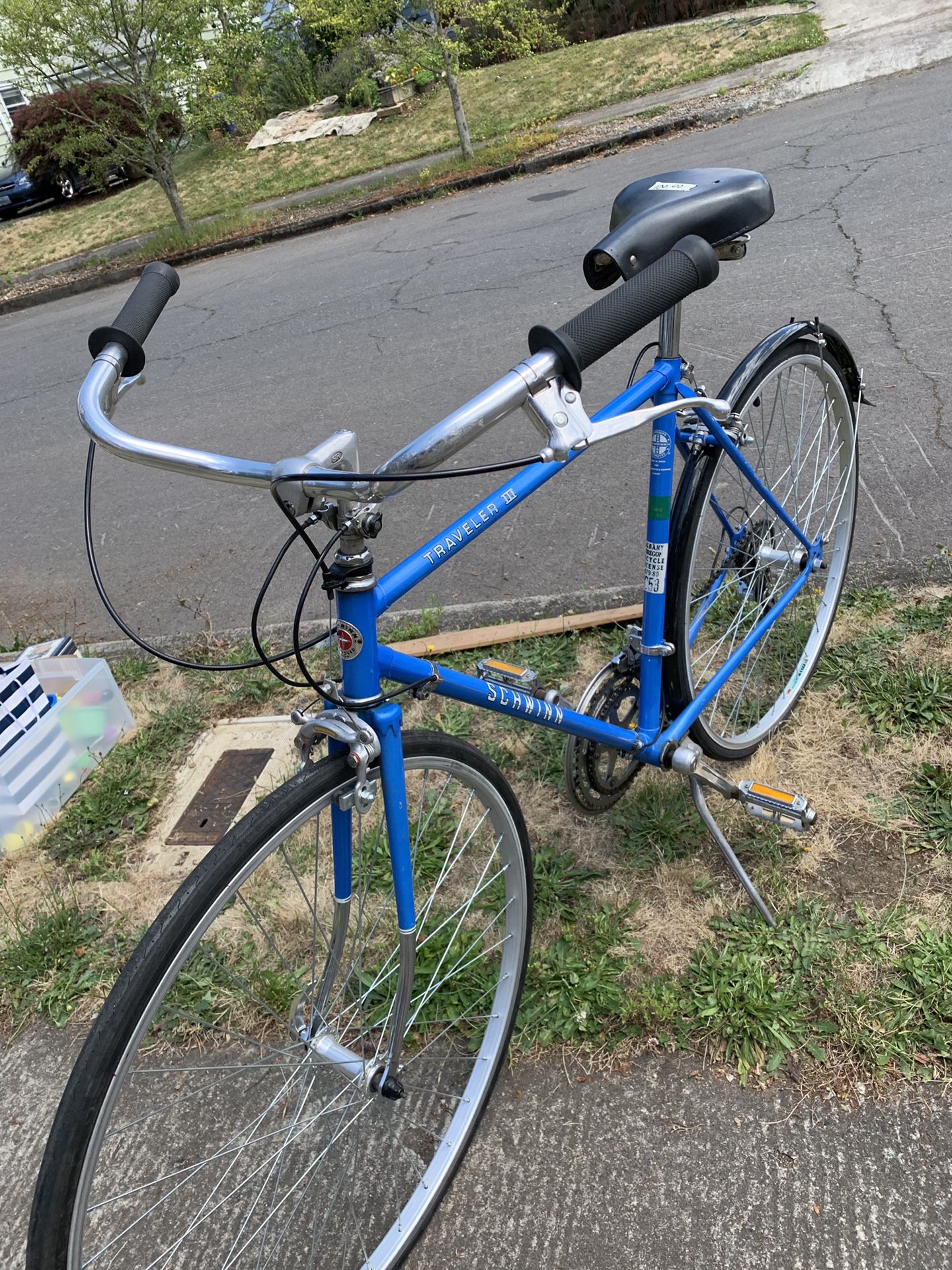 Vintage 1980’s Men’s 28” Schwinn 10 Speed Touring Bike