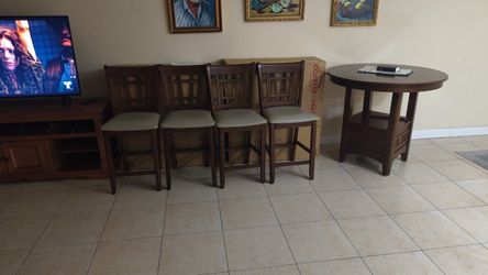 Dining set