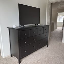 IKEA Hermes 8 drawer dresser