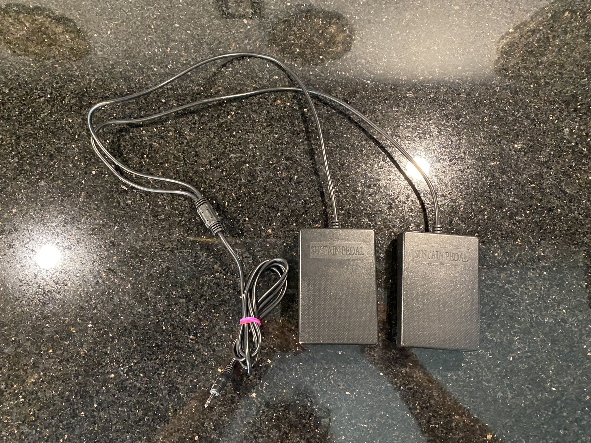 Sustain Pedals for Portable Electric Drum Sets or Electronic Keyboards
