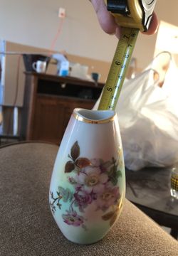 Little flower vase