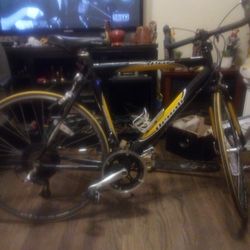 GMC Denali  Pro Aluminium 18speed Raceing Bike Less Than Miles Road  On Its