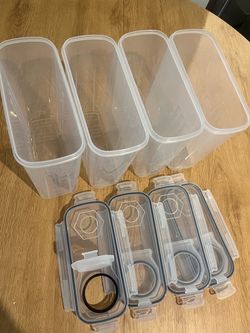 4 large food containers