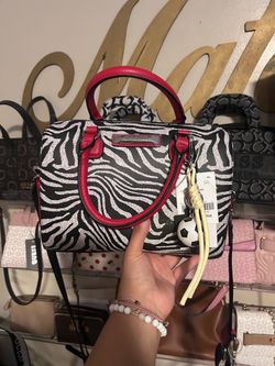 Steve Madden purse