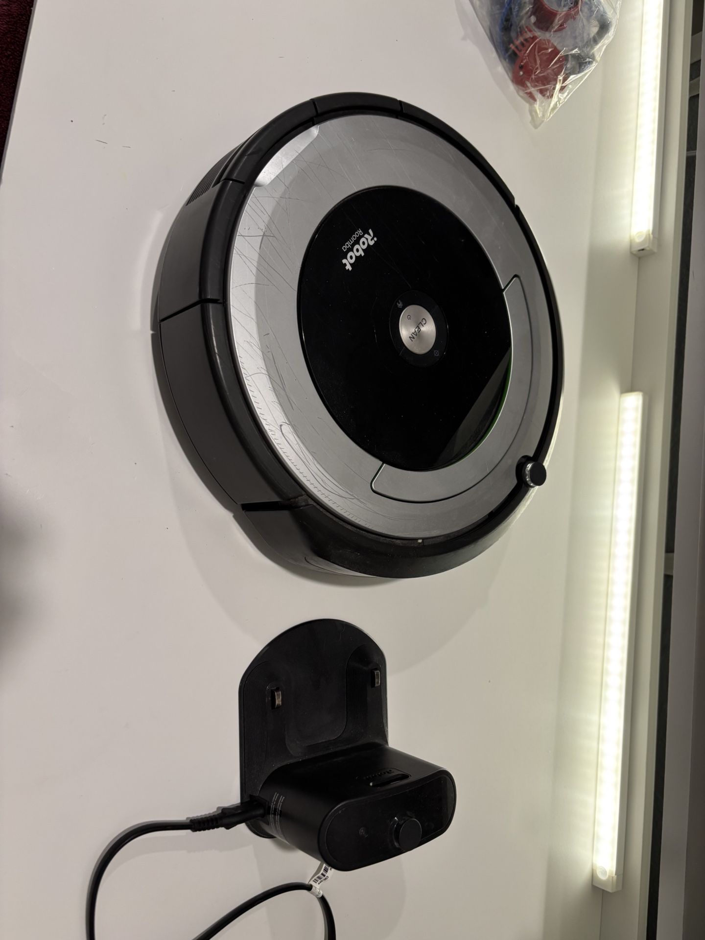 iRobot Roomba Wireless Vacuum 